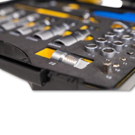 Special tool set for coilovers