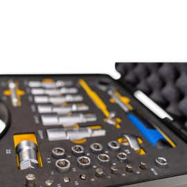 Special tool set for coilovers