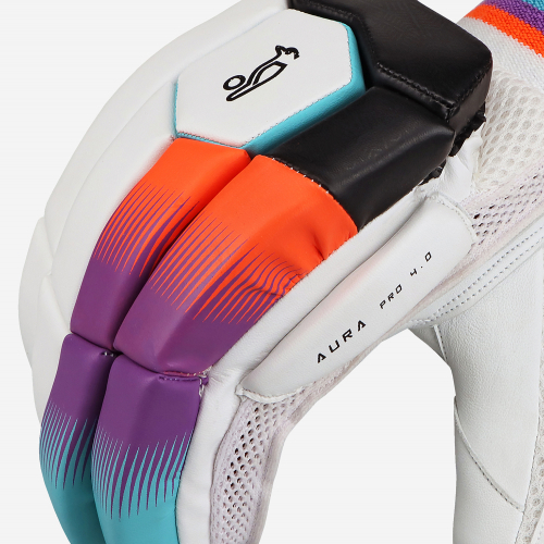 Pro 4.0 Aura Batting Gloves