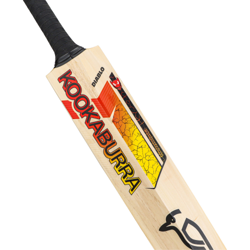 Diablo Pro 7.0 English Willow Cricket Bat - Adult