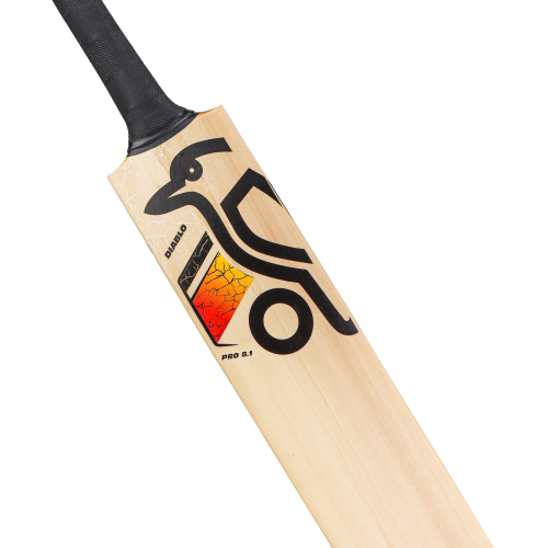 Diablo Pro 8.1 Kashmir Willow Cricket Bat
