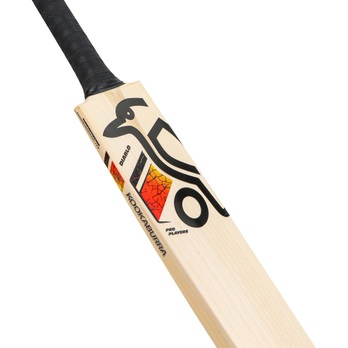 Diablo Pro Players English Willow Cricket Bat - Adult