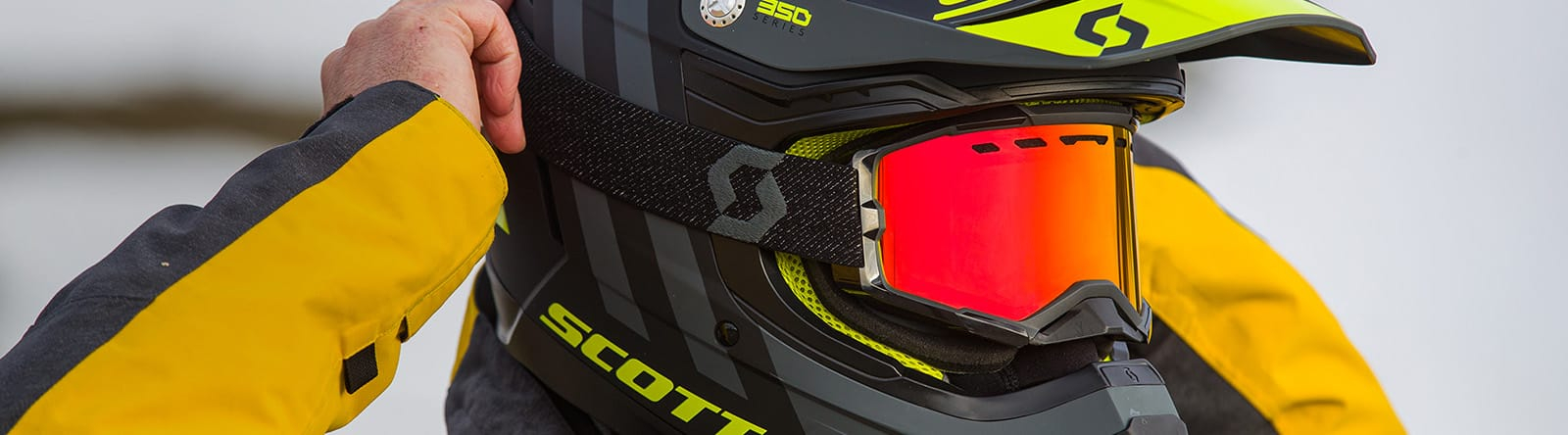 Scott Sports Canada Snowmobile 