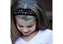 MUSIC NOTES HEADBAND Black