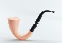 DETECTIVE'S PIPE