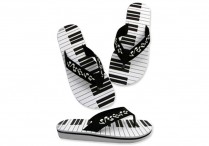 KEYBOARD & NOTES FLIP FLOPS